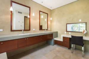 Modern Bathroom by Cactus, Inc.